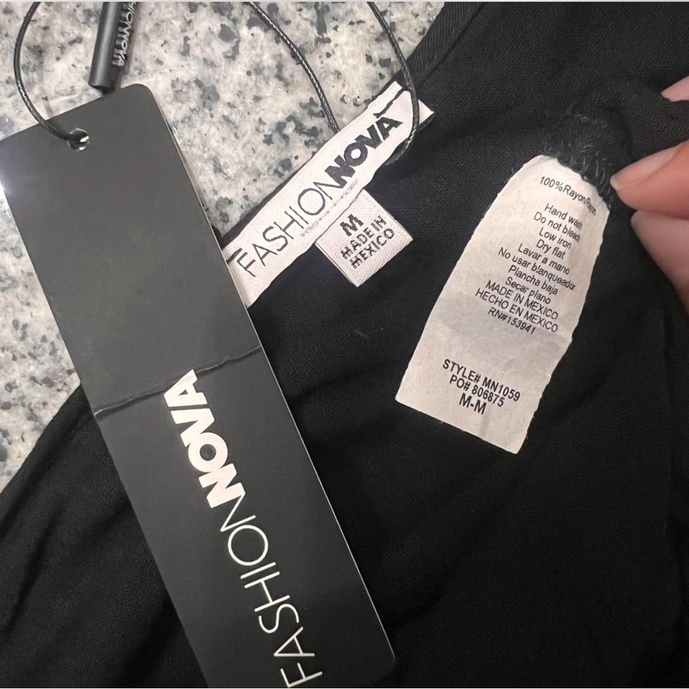 Fashion Nova Elegant Black Wrap Crop Top size Medium‎ - Picture 3 of 8